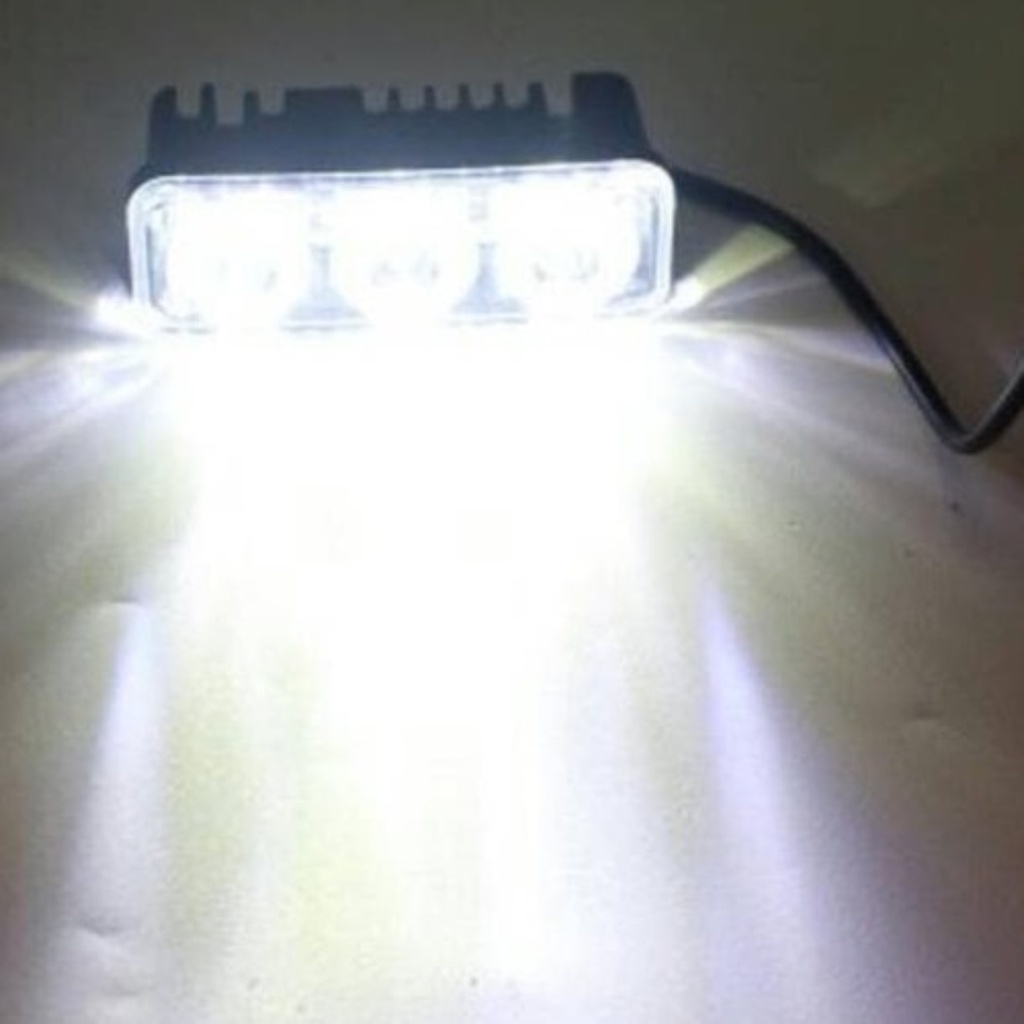 Lampu Sorot Kotak Led Cree 3 Mata