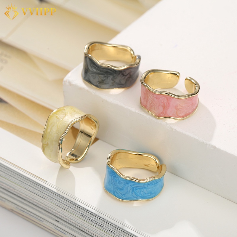 Cincin Handmade Model Irregular Rim Warna Emas Gaya Retro Untuk Pasangan