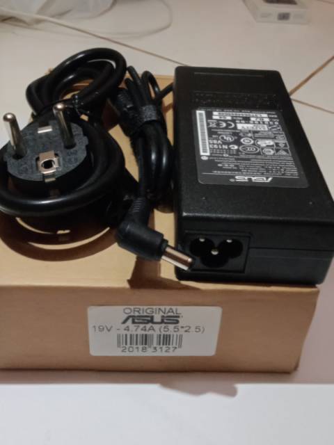 Charger laptop Asus 19V-4.74A original