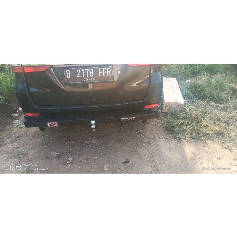 towing belakang Mobil toyota avanza