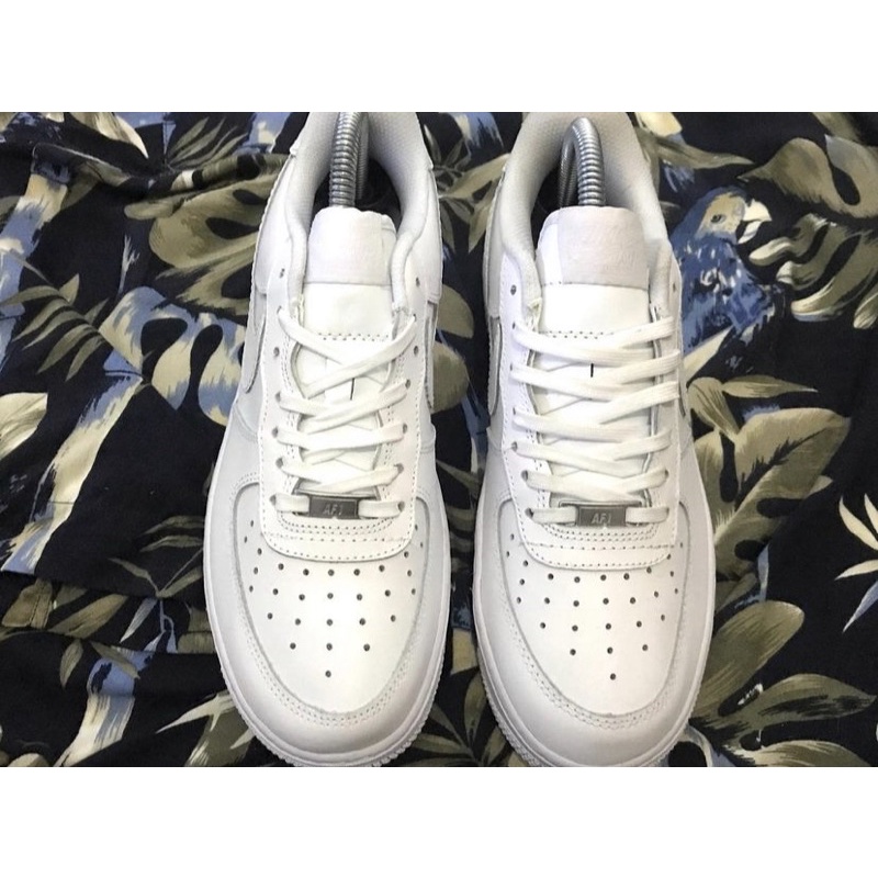nike air force 1 triple white size 39 second preloved