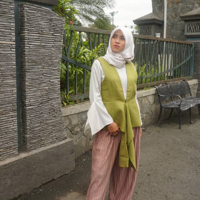 OUTER WANITA KEKINIAN/OUTER MURAH