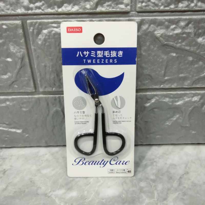 Daiso Beauty Care Scissors Shaped Tweezers Daiso Piset Bentuk Gunting
