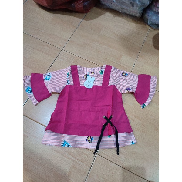 Blus anak perempuan 4 - 6 tahun