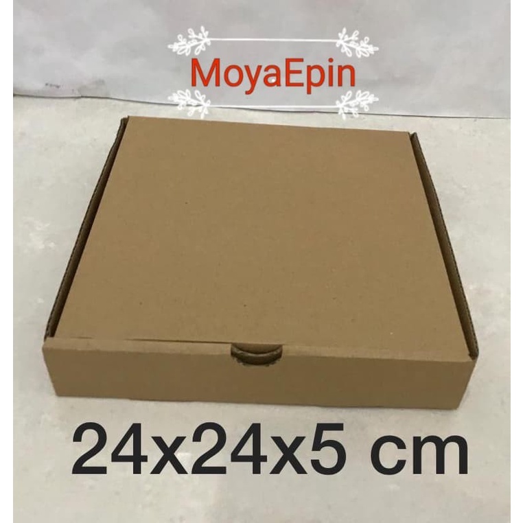 

kardus/karton/ box uk. 24x24x5 cm, DIE CUT /seperti kardus pizza, EF