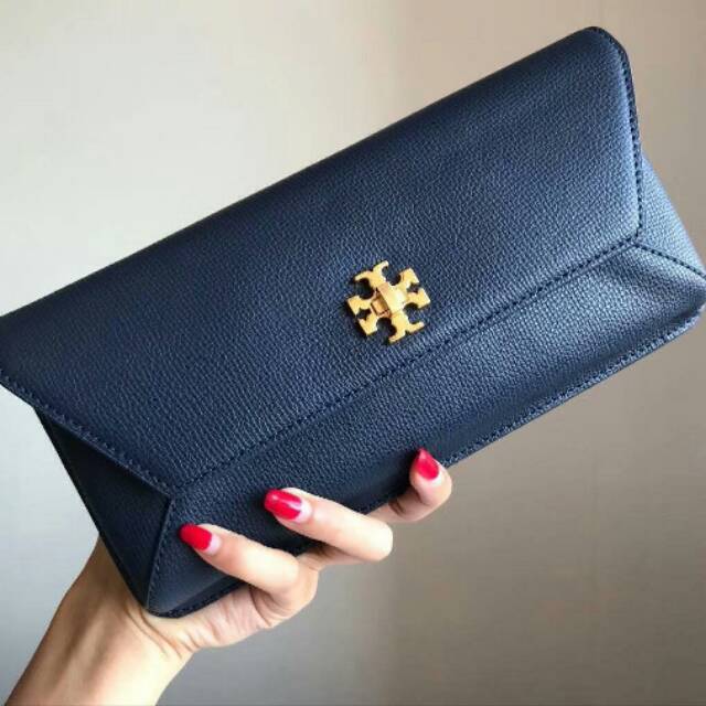 Tory burch gigi patent clutch ORIGINAL