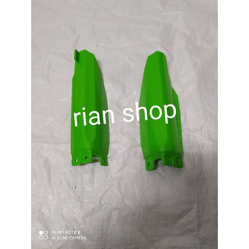 tutup shock depan crf 150 universal cover shock crf tutup sok crf pelindung sok depan crf metik