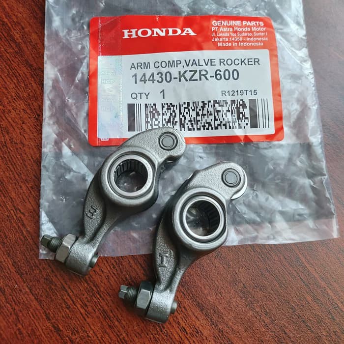 Rocker Arm Valve In Ex Honda Vario 125 150 FI F1 KZR