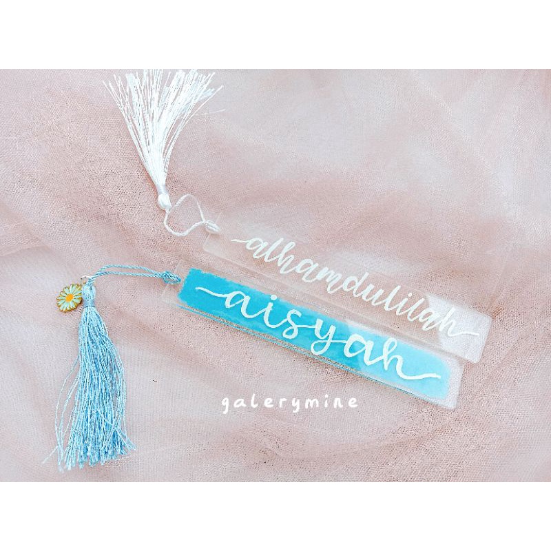 bookmark akrilik / pembatas buku akrilik / custom bookmark akrilik dengan rumbai tessel