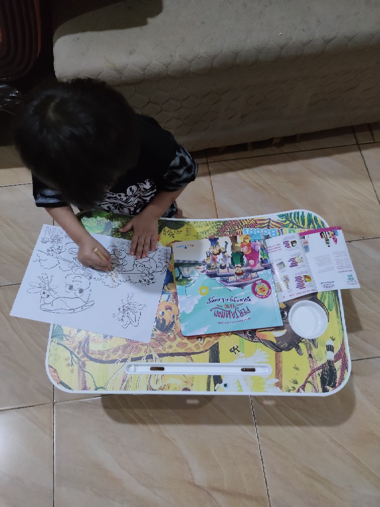 Meja Lipat Creative Table Bonus Soundbook Hari Merdeka Art Set Gulali Books 150 Pcs