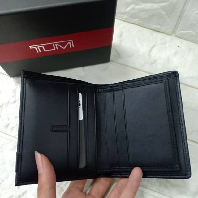 TUMI Wallet 019236D Black Grade ORI Model Berdiri