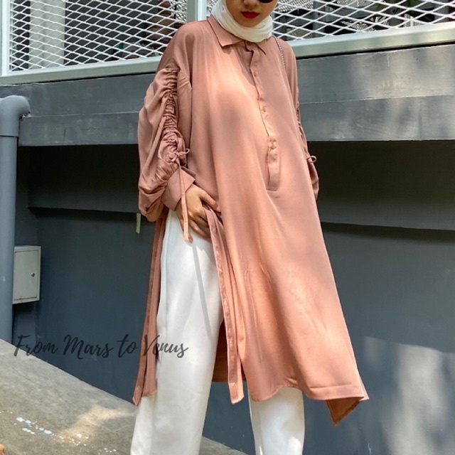 Bora Tunik From Mars to Venus | kemeja | blouse | kerut