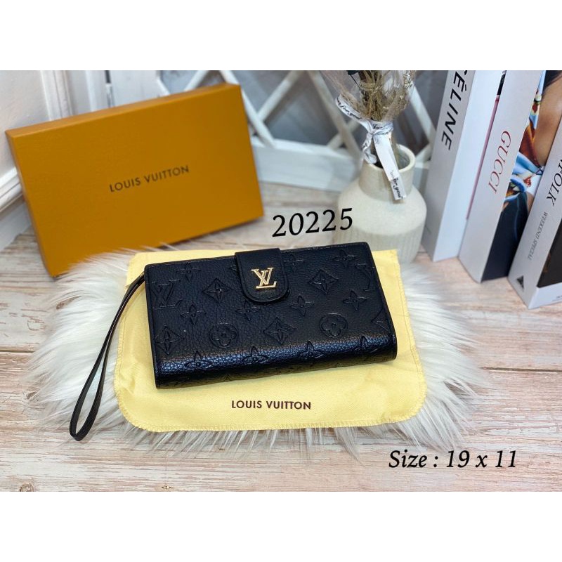 Dompet Lipat Wanita Terbaru / Dompet Wanita Import Superpremium Free Box