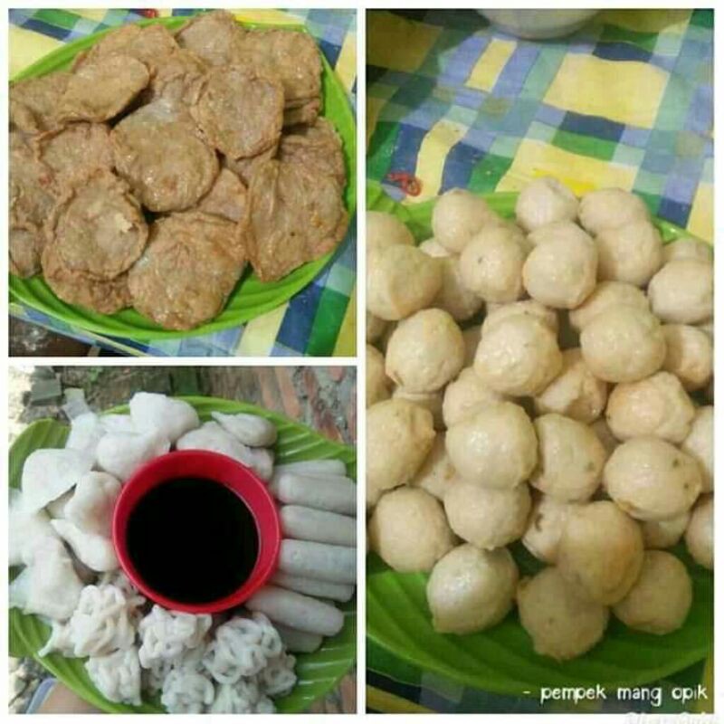 

Pempek