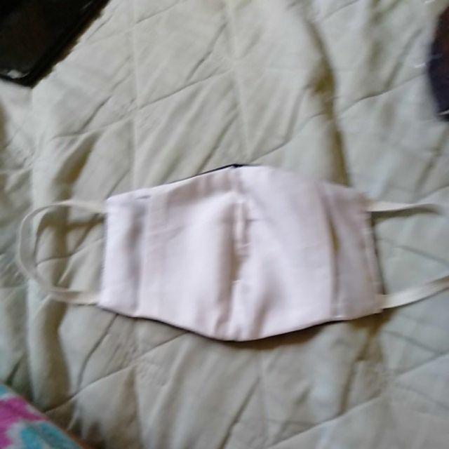 Masker Kain 3 Ply Dengan Kantong Filter Tissue