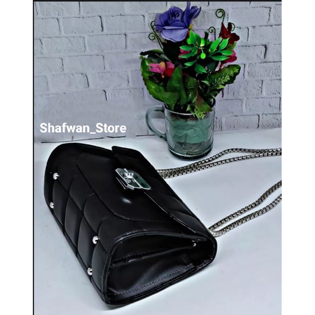 Tas Slempang Wanita //Tas Wanita Slingbag Black style Terbaru//Fashion kekinian//fashion wanita//Tas Murah//