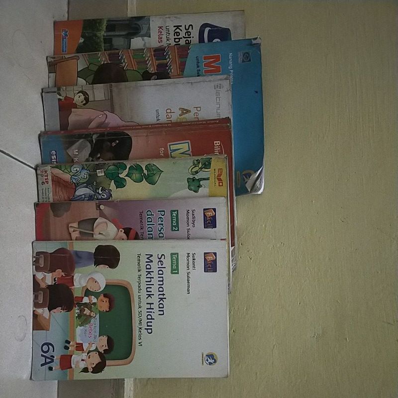 

BUKU BEKAS PAKAI SD [PART 1]
