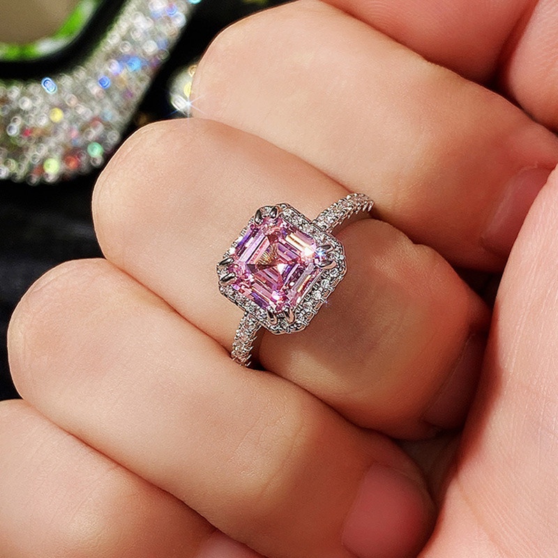 Cincin Pertunangan Desain Kunci Rendah Warna Pink Gaya Simple Dan Elegan Untuk Wanita