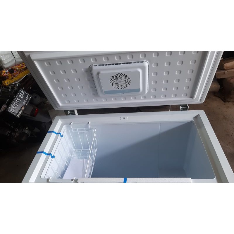 Chest freezer AQUA AQF 220 TF Pintu Kaca Anti Gores 210 Litr Turbo Fan