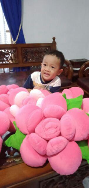 Grosir Bantal Bunga Mawar Murah