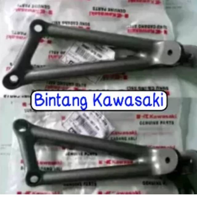 Dudukan foot step belakang ninja rr new set original Kawasaki