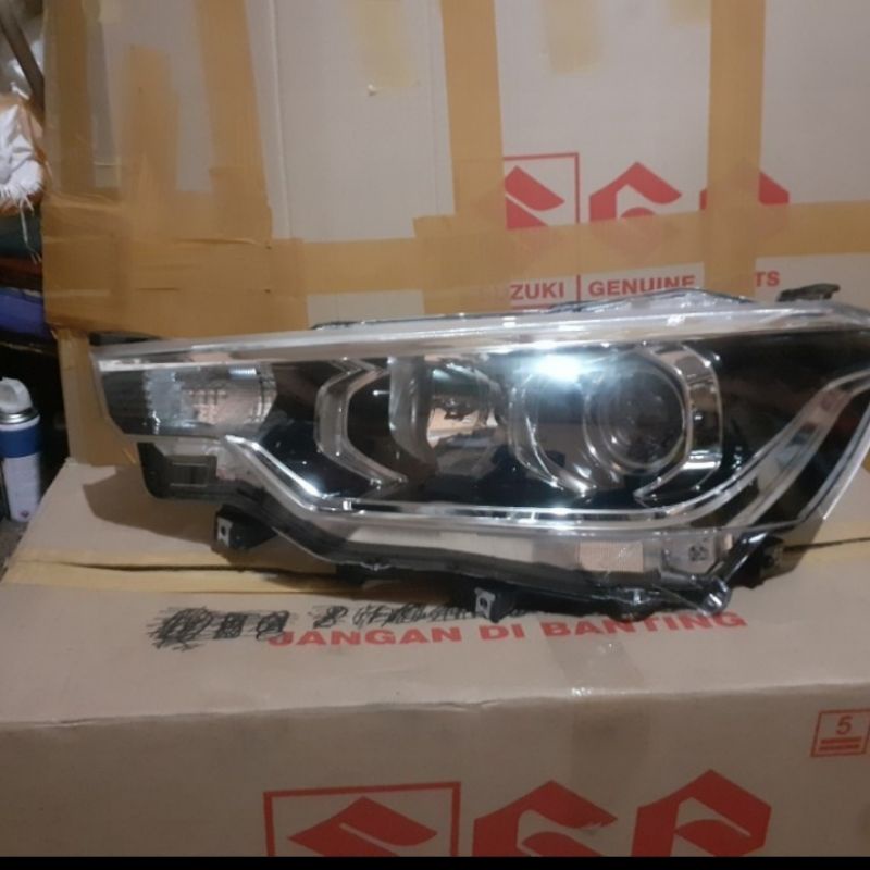 headlamp lampu depan Suzuki Allnew Ertiga ORI