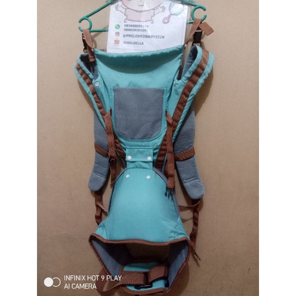 Hipseat / Gendongan Bayi / Gendongan Depan Bayi Pareloved Bekas Second