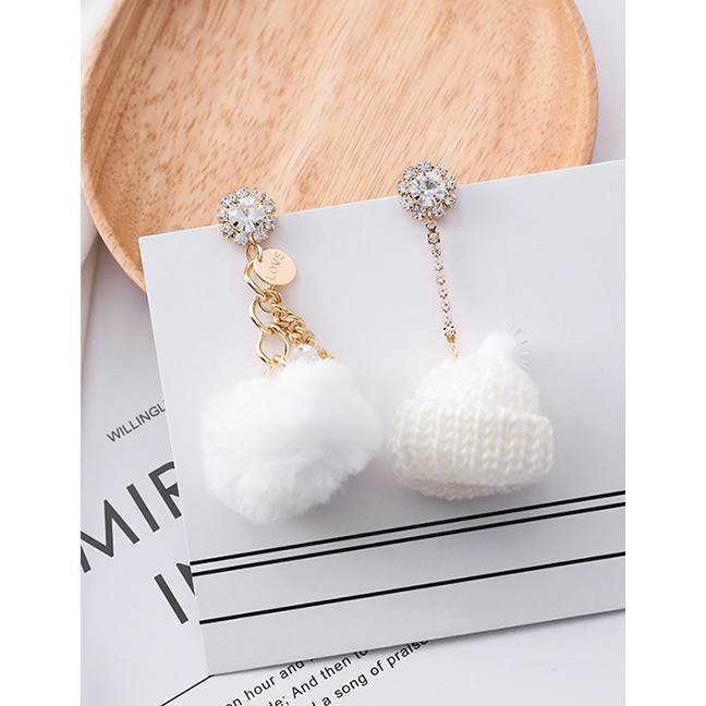 LRC Anting Tusuk Fashion Fuzzy Ball Decorated F0502X