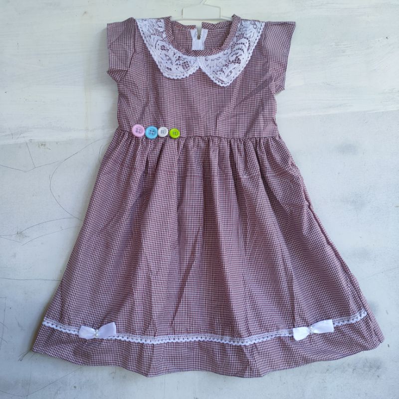 Dress anak 4 5 tahun cewek perempuan kerah brokat benik kotak  ( Dress Fourci )