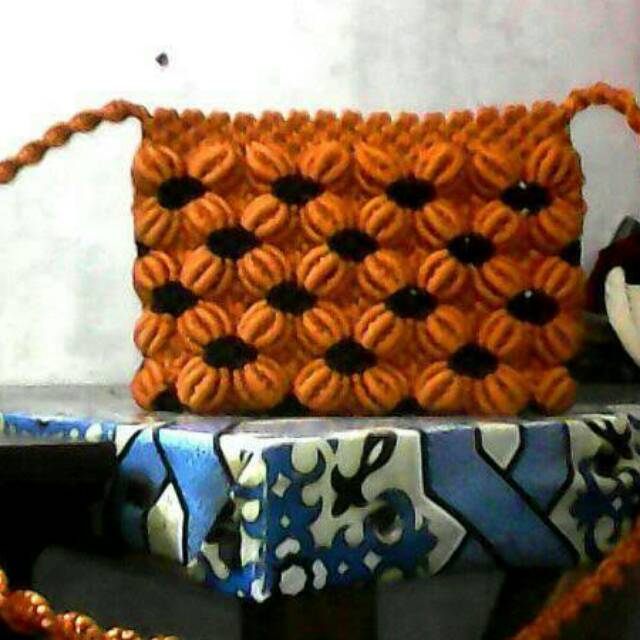 Tas selempang tali kur