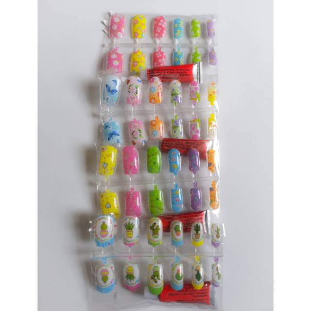 kuku kukuan anak/kuku mainan