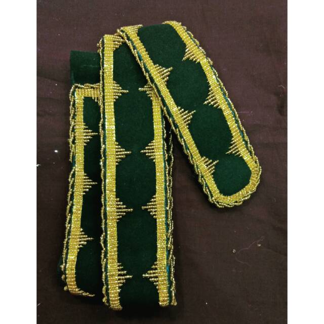 kamus/sabuk payet hitam
