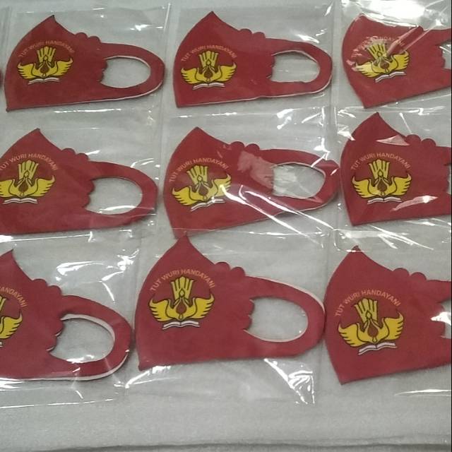 Masker scuba anak SD