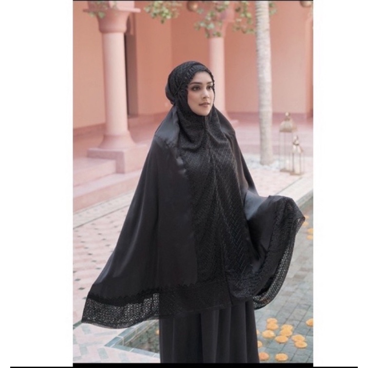 Signature Lace prayer robe buttonscarves