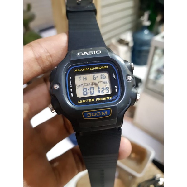 Casio Vintage DW-340 Original Second Normal