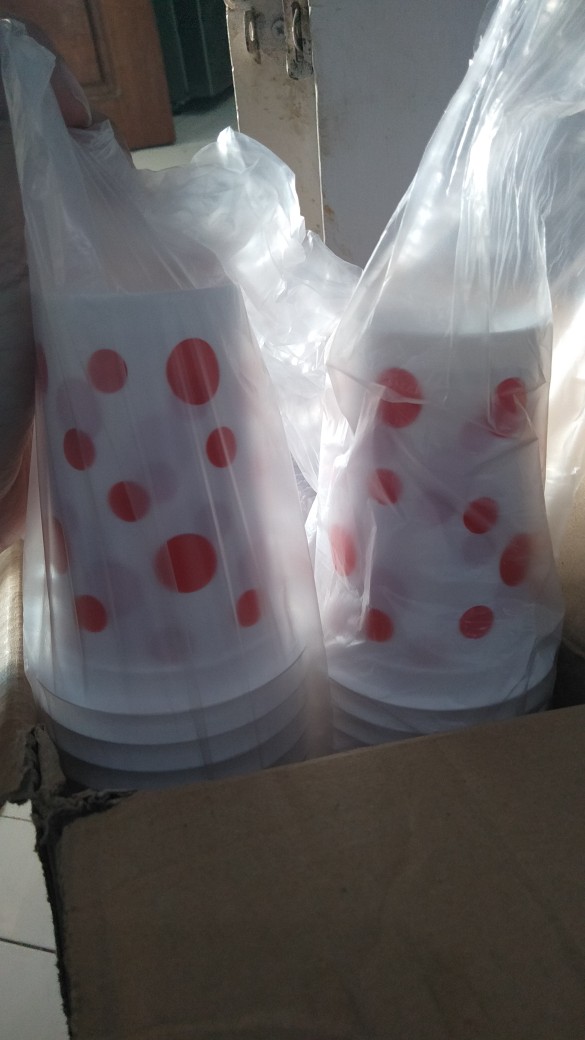 Gelas Kopi Plastik 200ml / Gelas Polkadot / Gelas Buah Plastik / Gelas Plastik
