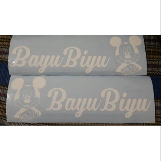

CUTTING STICKER NAMA UKURAN KACA MOBIL