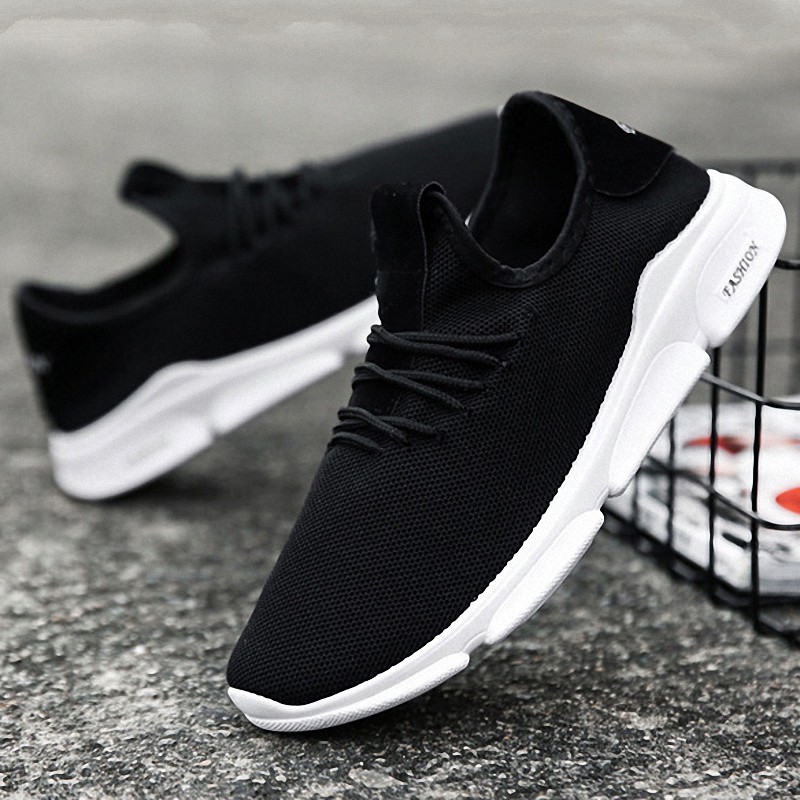 Highland Sepatu Pria Hitam Sneakers Cowok Import Kasual Sepatu Running Lentur Ringan Sepatu Olahraga Murah KSP102