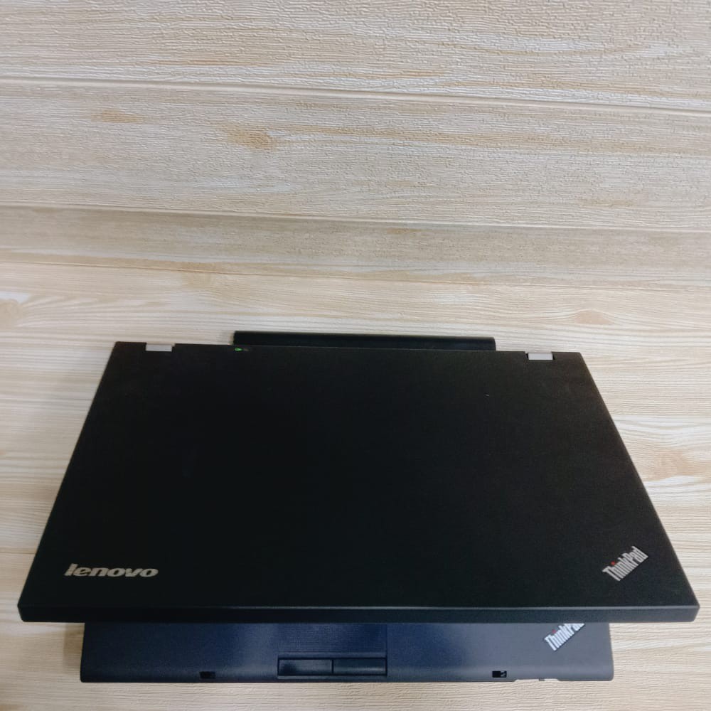 LENOVO THINKPAD T520 INTEL CORE i3 GEN 4TH RAM 4GB HDD 500GB