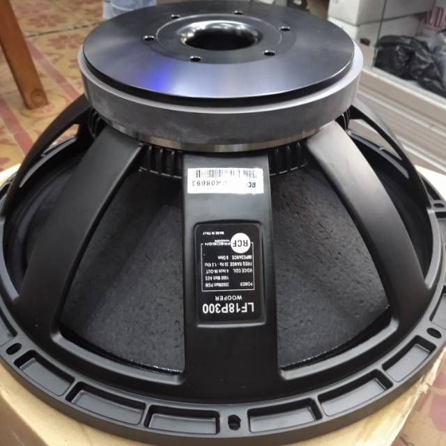 RCF 18P300 SPEAKER WOOFER L18P300 18 INCH GRADE A