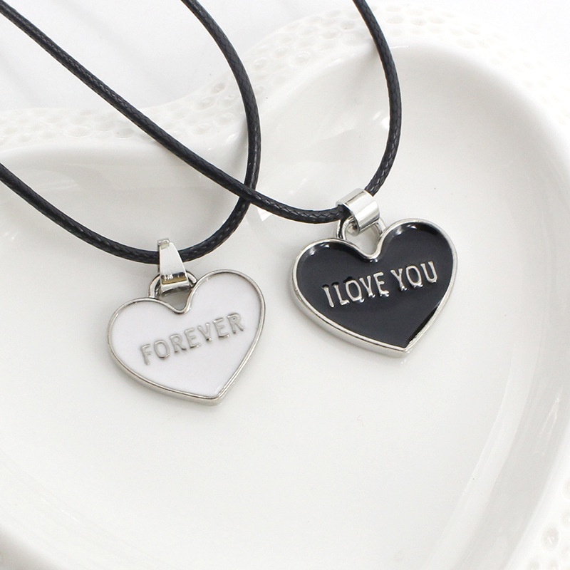 Kalung Dengan Liontin Bentuk Hati Motif I LOVE YOU Forever Warna Hitam Putih Untuk Pria Dan Wanita