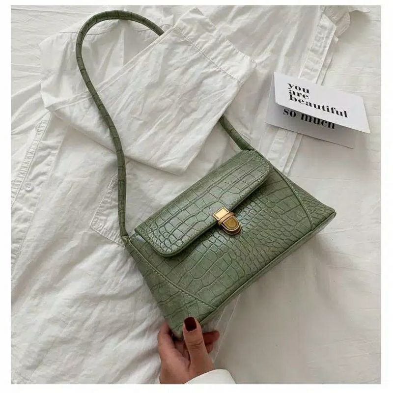 TAS SELEMPANG WANITA / SHOULDER BAG GENITA