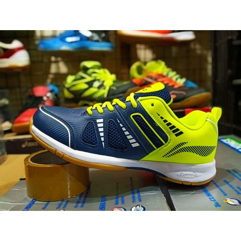 Sepatu Bulutangkis Lining Original Awet