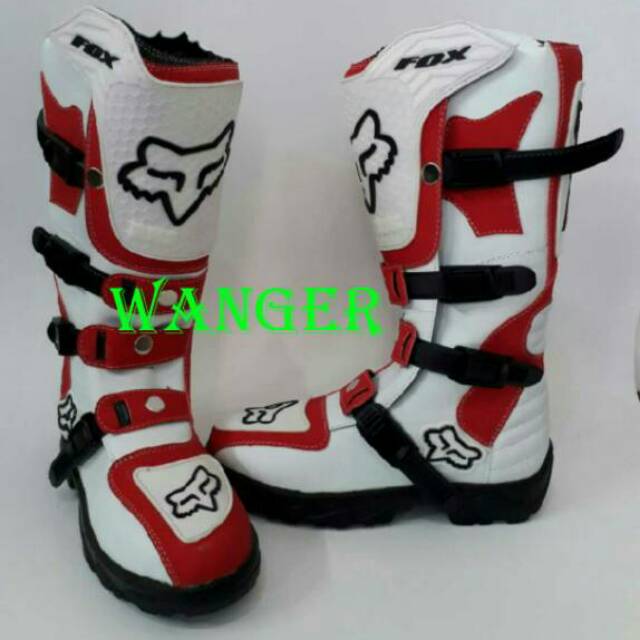 SEPATU CROSS  TRAIL