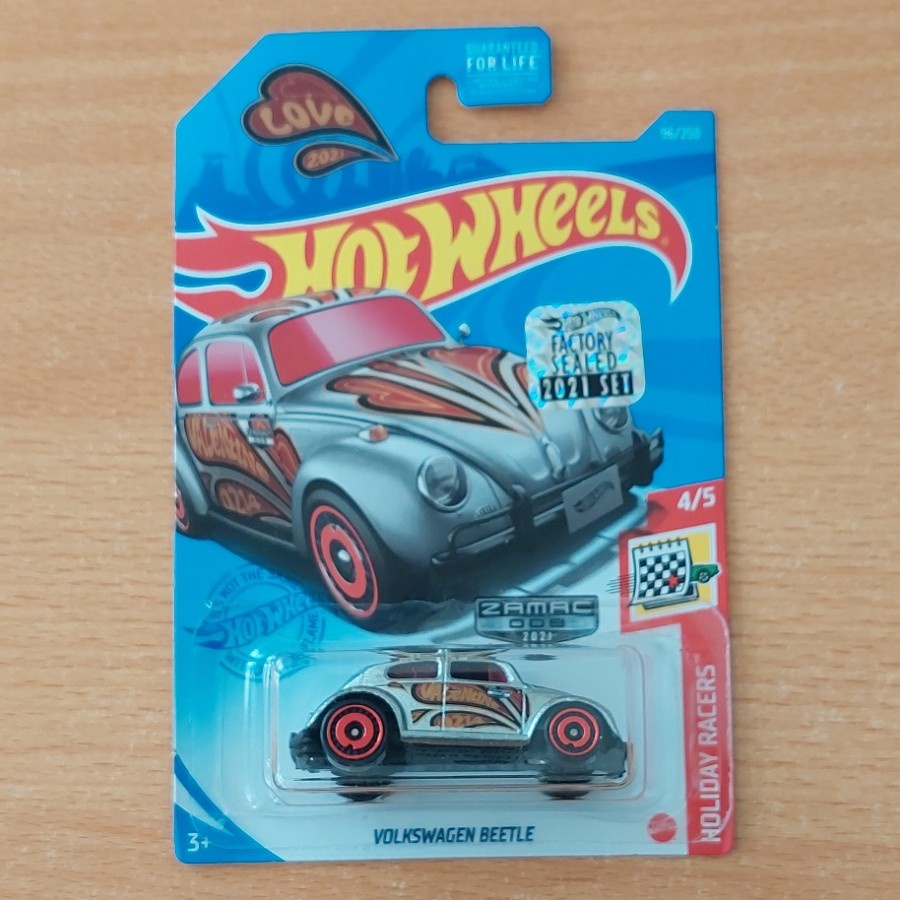 HOT WHEELS VOLKSWAGEN BEETLE ZAMAC FACTORY SEALED 2021 US CARD