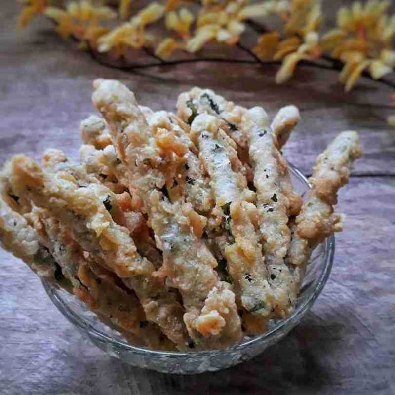 

Keripik Sayur Kacang Panjang