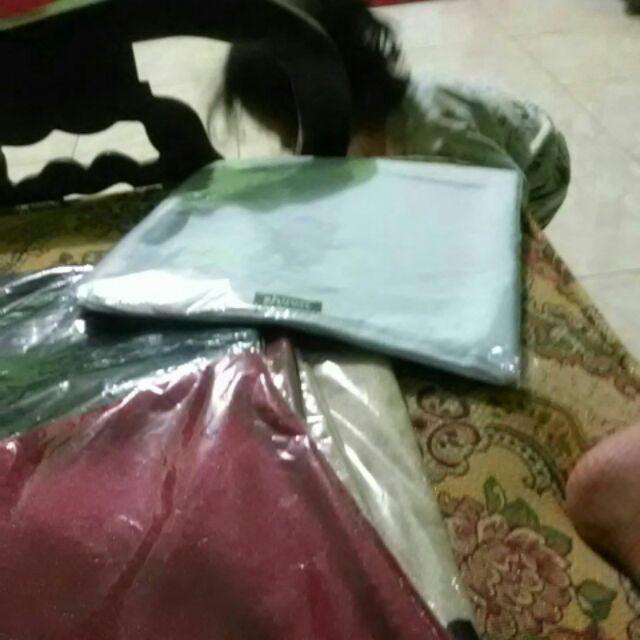 Shopee Plastik Kemasan Bungkus Ukuran 30x40 Putih Tebal