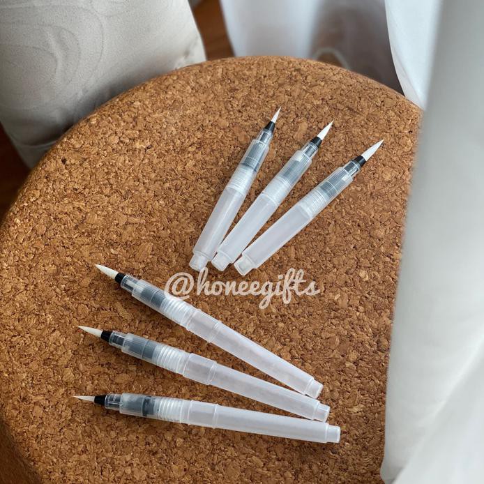 

KUAS WATERCOLOR ROUND BRUSH LATIHAN GAMBAR CAT AIR KADO PRAKTIS