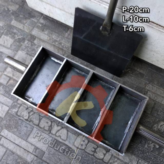 Cetakan paving conblok dobel empat