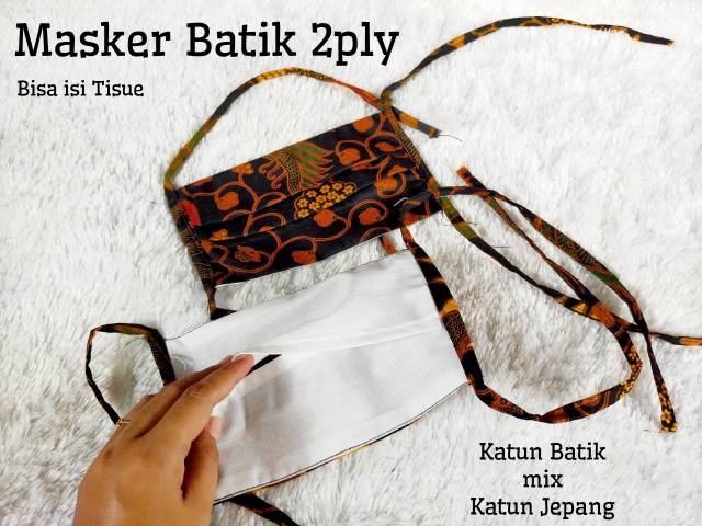 Masker kain motif batik